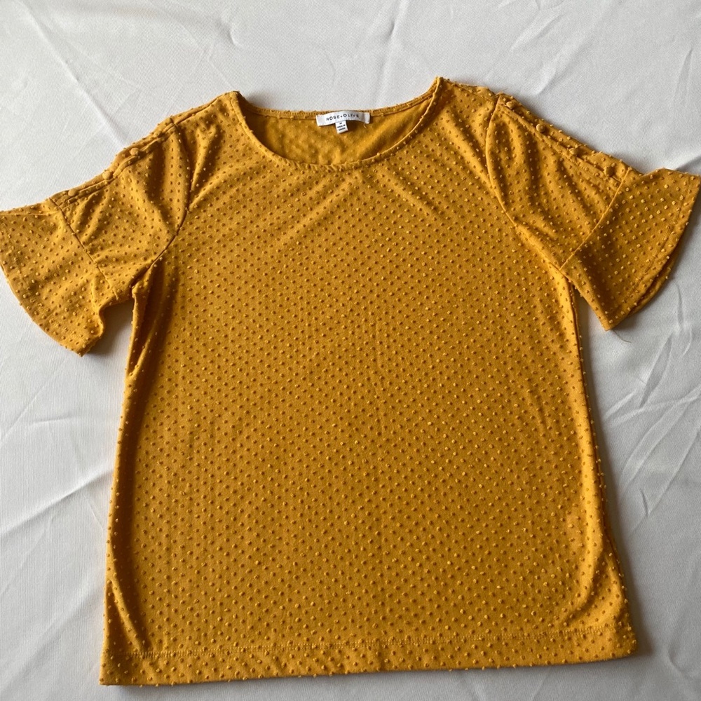 Women’s Top: pre-owned, Medium